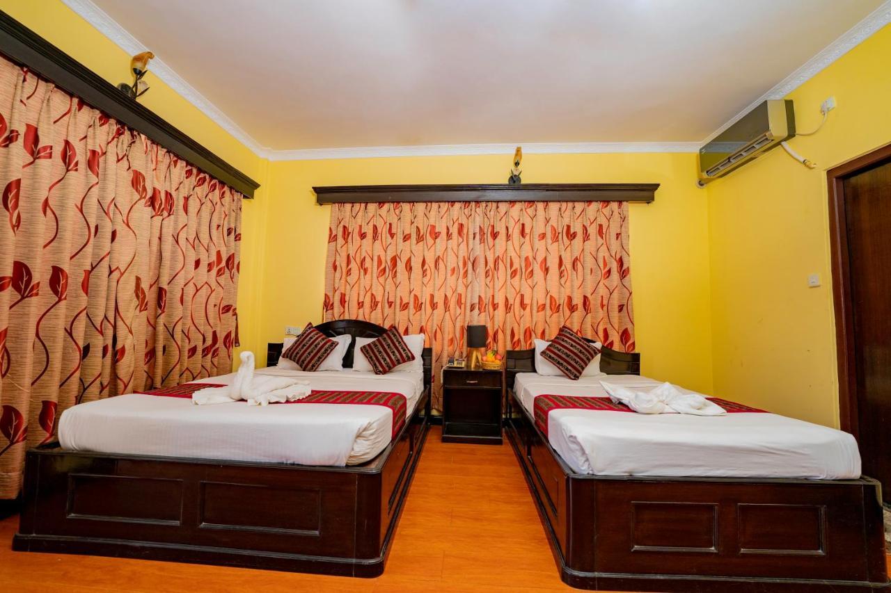 Hotel Bougainvillea Pokhara Zewnętrze zdjęcie