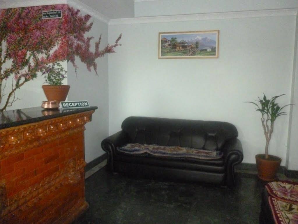 Hotel Bougainvillea Pokhara Zewnętrze zdjęcie